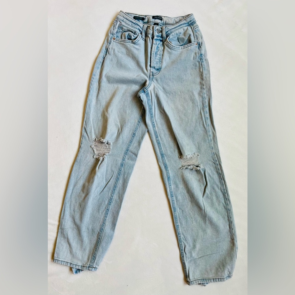 Wild Fable Blue Boyfriend Jeans Distressed Style - Picture 2 of 7